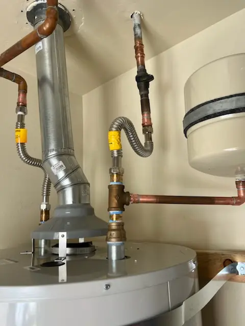 Water heater installation and plumbing repair in LaVilla